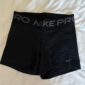 Black Women’s Nike Pro Spandex